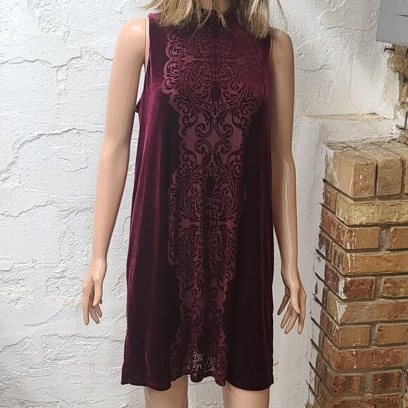 Maurices marron turtleneck sleeveless velvet dress - Picture 5 of 11